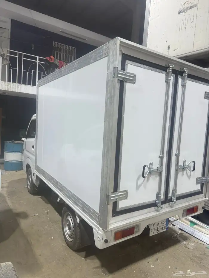 ثلاجة دباب سوزوكي مع جهاز تبريد ثرموكنق 4