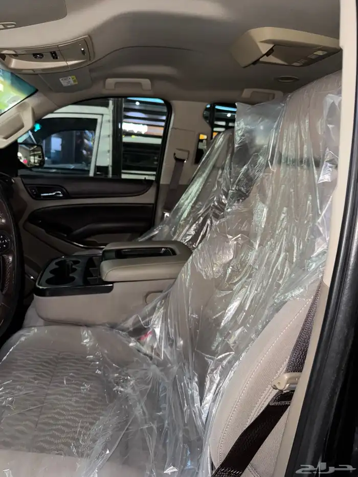 للبيع تاهو 2017 اسود مالك اول بدون دبل 9