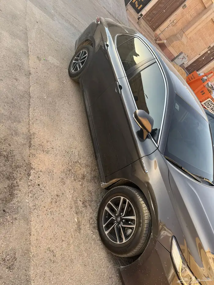 كامري LE هايبرد 5