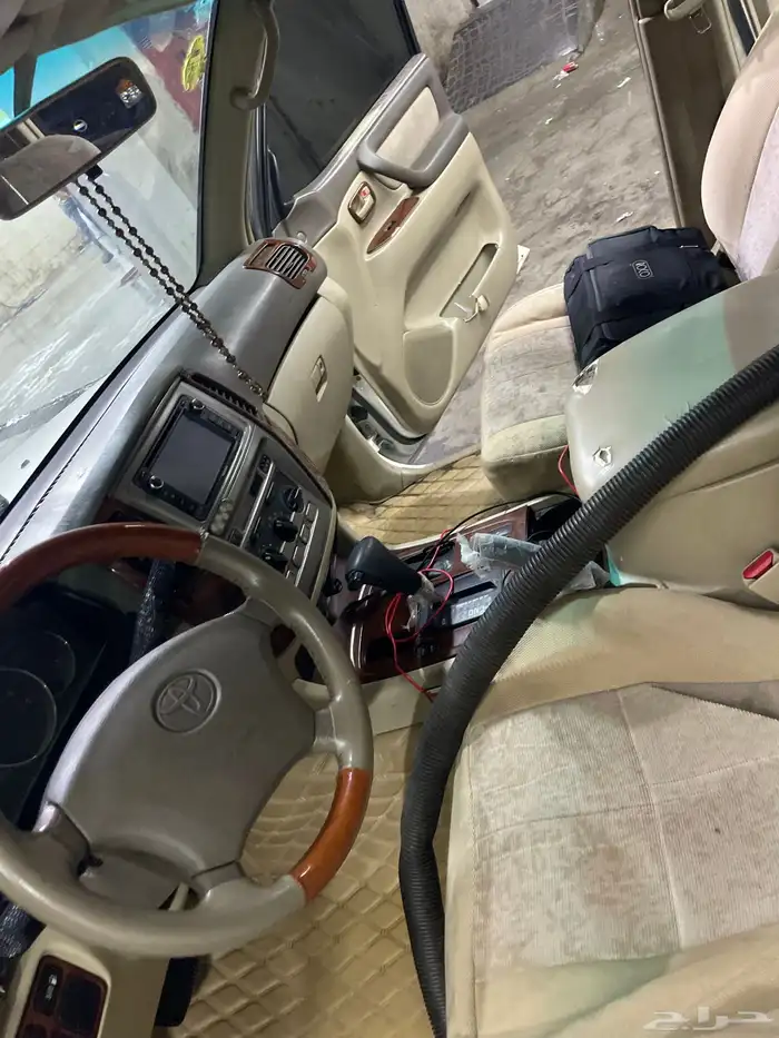 جيب لاندكروزر GXR 8
