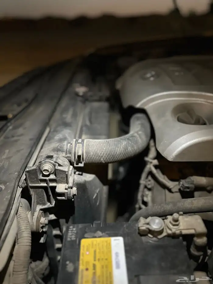 جيب لاندكروزر VXR 60 عام 41