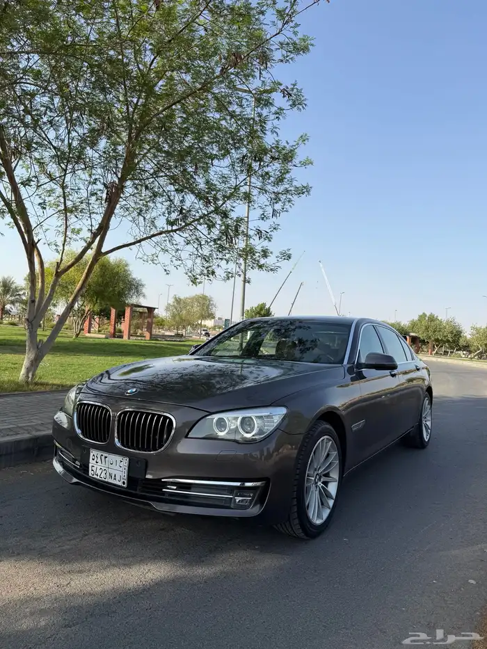 BMW 730LI ممشى قليل 1