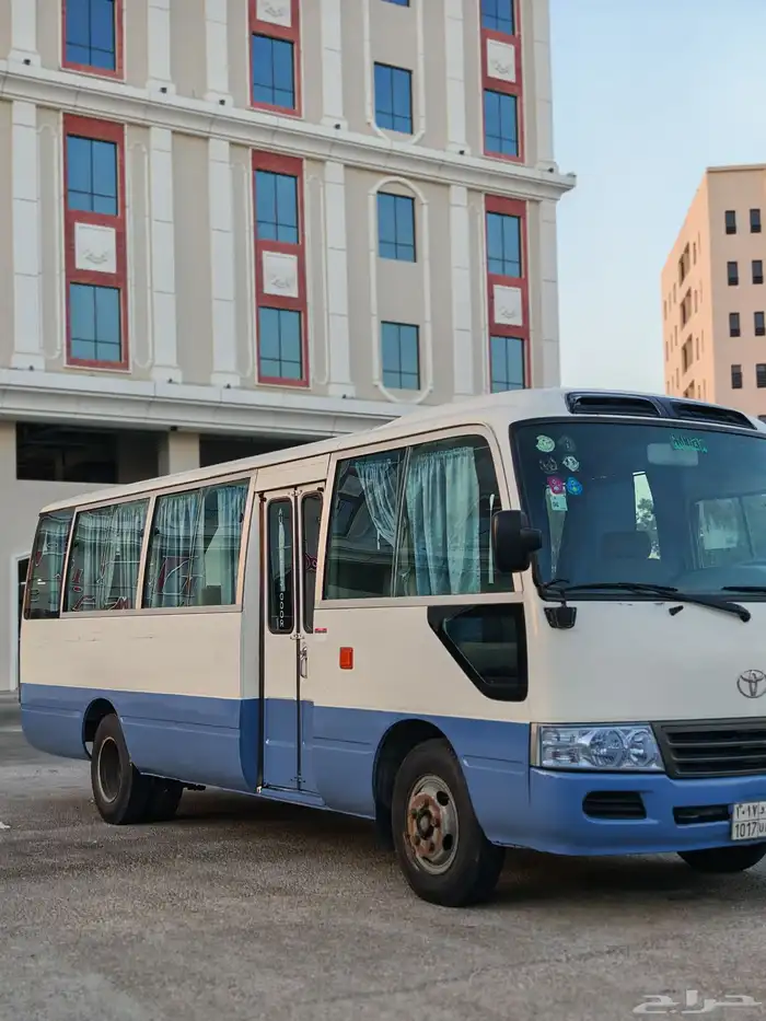 باص كوستر 30 راكب نظيف 1