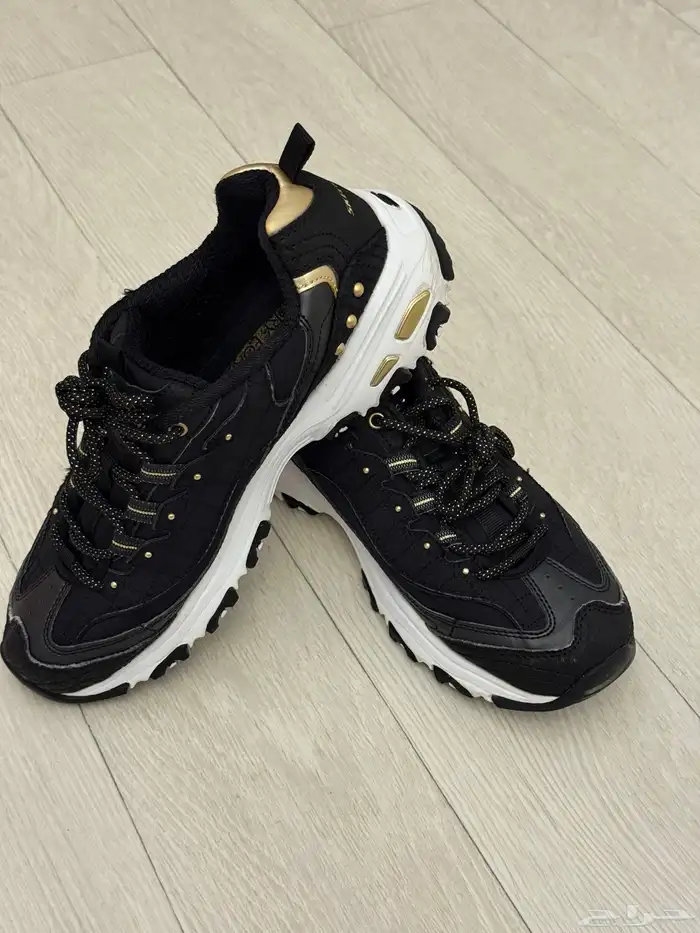 جزمة سكيتشرز أصلية استخدام نظيف 3