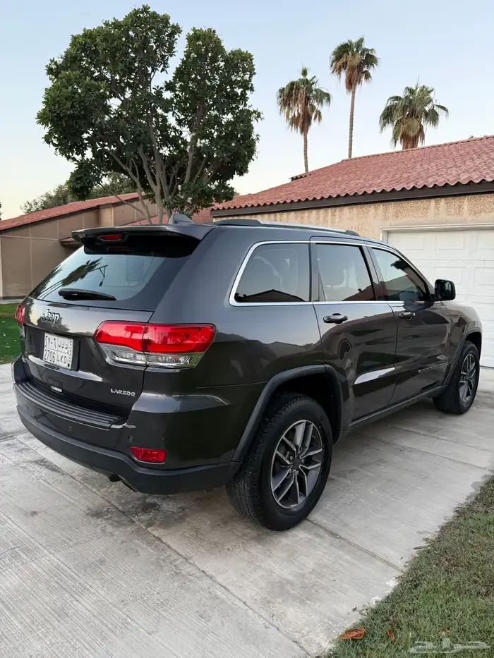 Grand Cherokee 2019 14