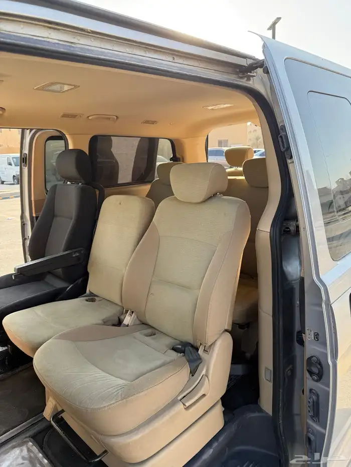 فان H-1 ( مجهز بكرسي ل ذوي الحاجه ) 15