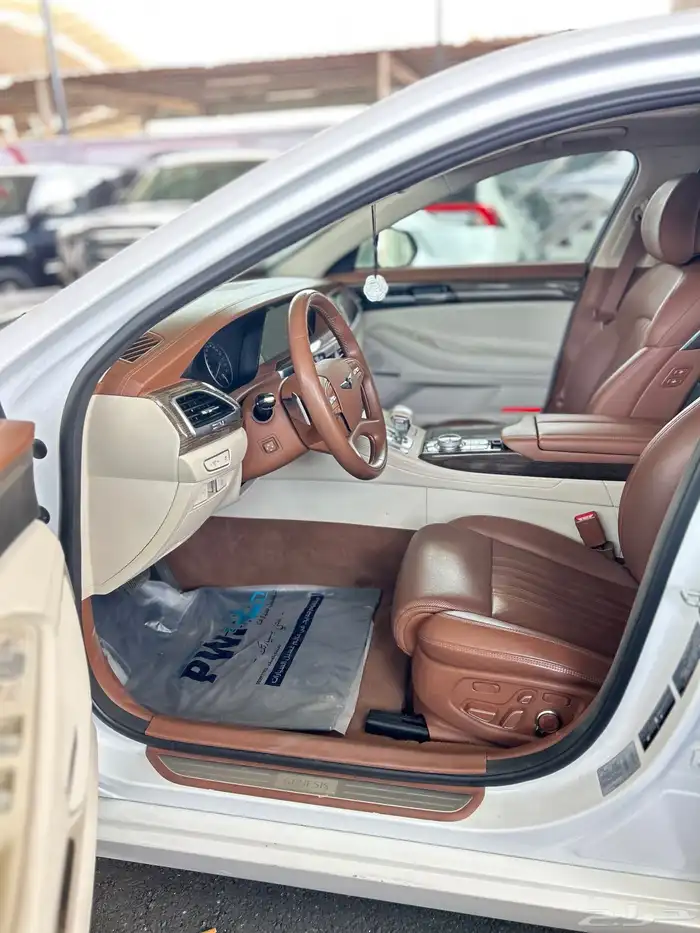 جنسس  G90  فل كامل   2020 30