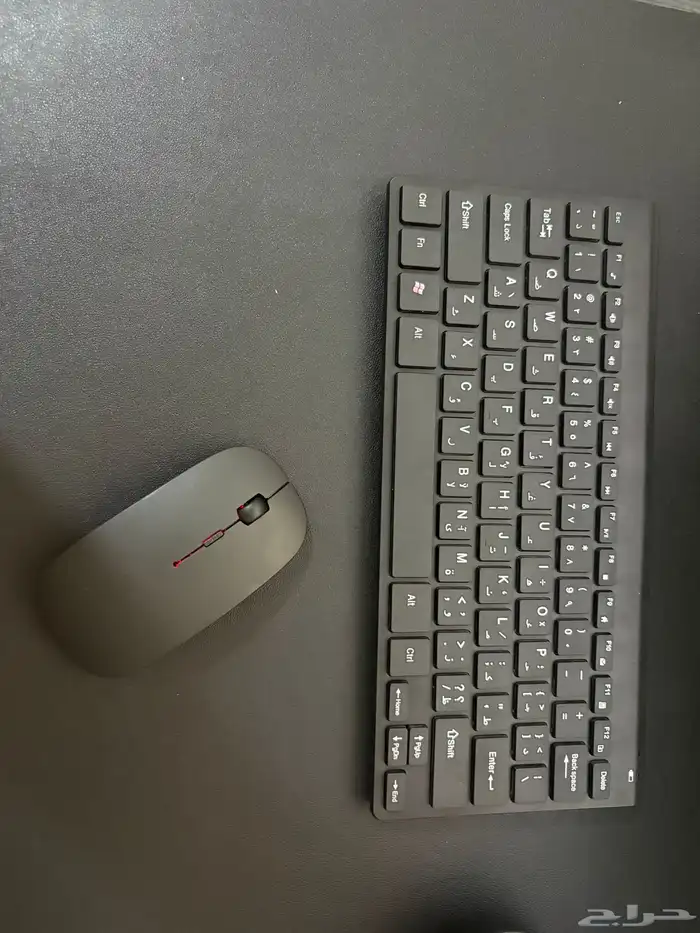 كمبيوتر hp مع جميع ملحقاته و الشاشه 3