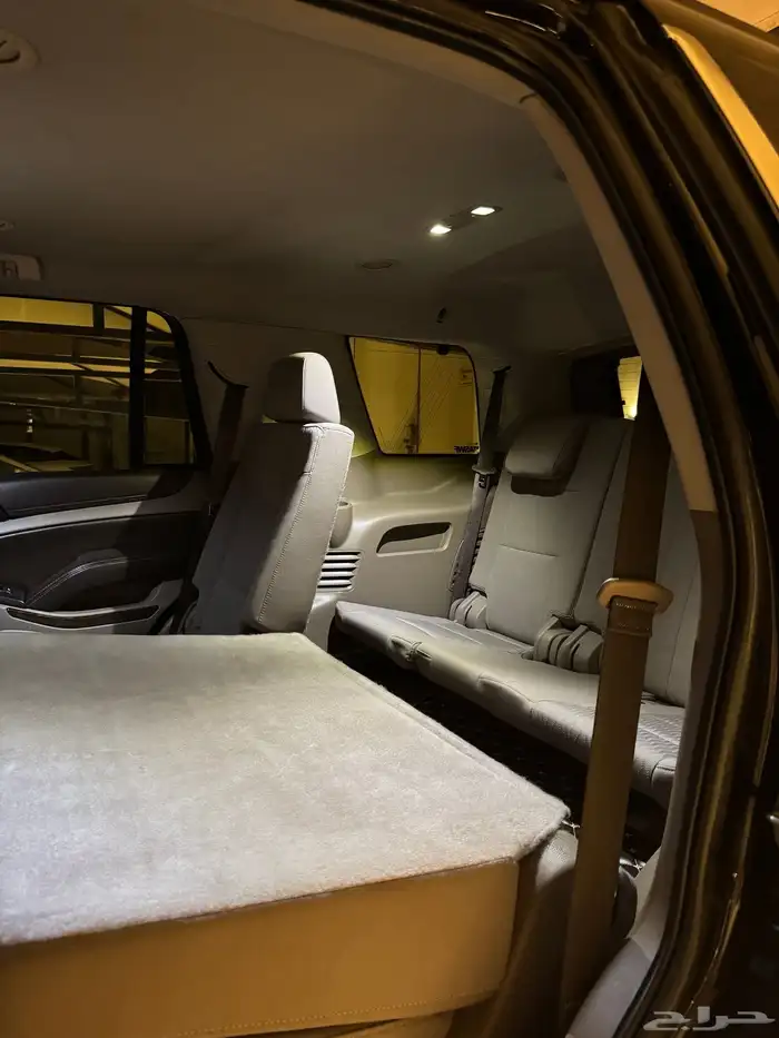 للبيع تاهو 2017 اسود مالك اول بدون دبل 13