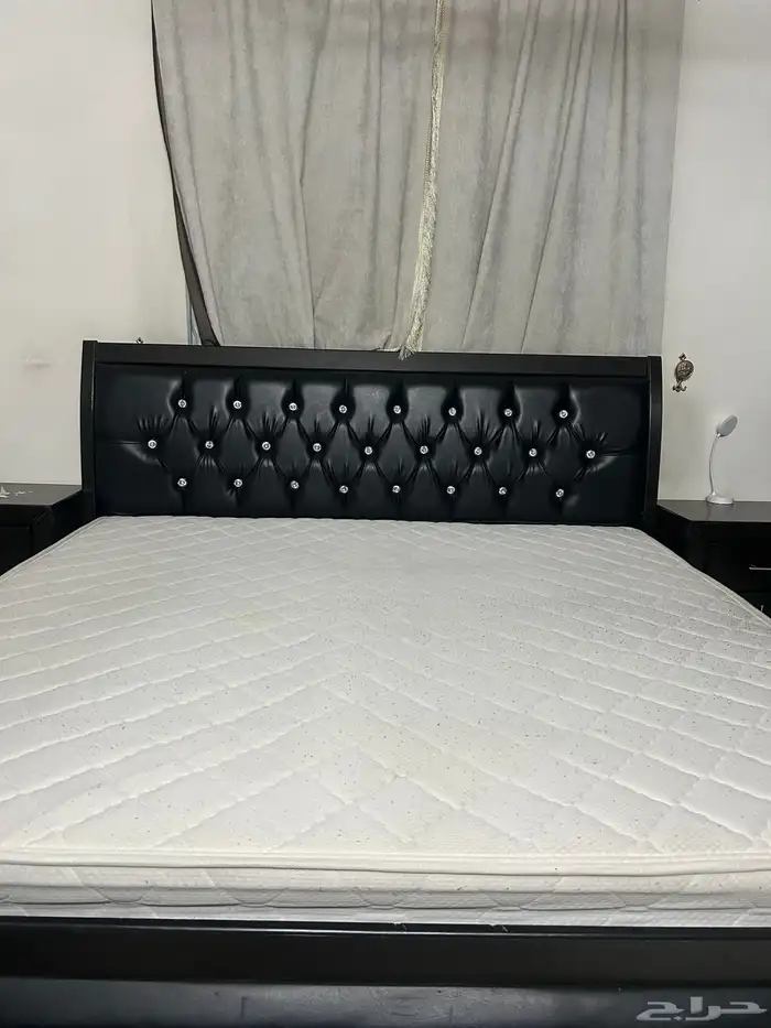 غرفة كاملة للبيع بحالة جيدة ويوجد صور حد 2500 6