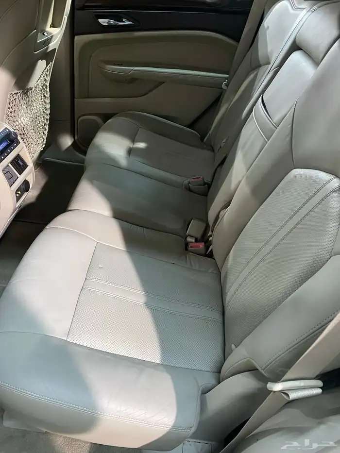 سياره كاديلاك 2011 SRX فل كامل 16