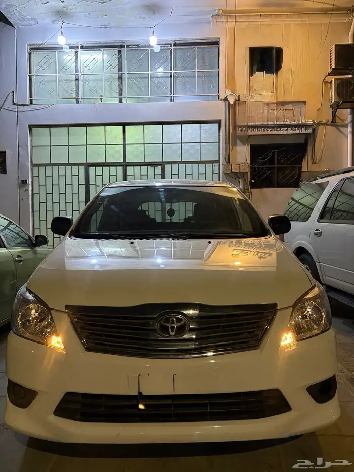 تويوتا أنوفا مديل 2012 استخدام شخصي 2