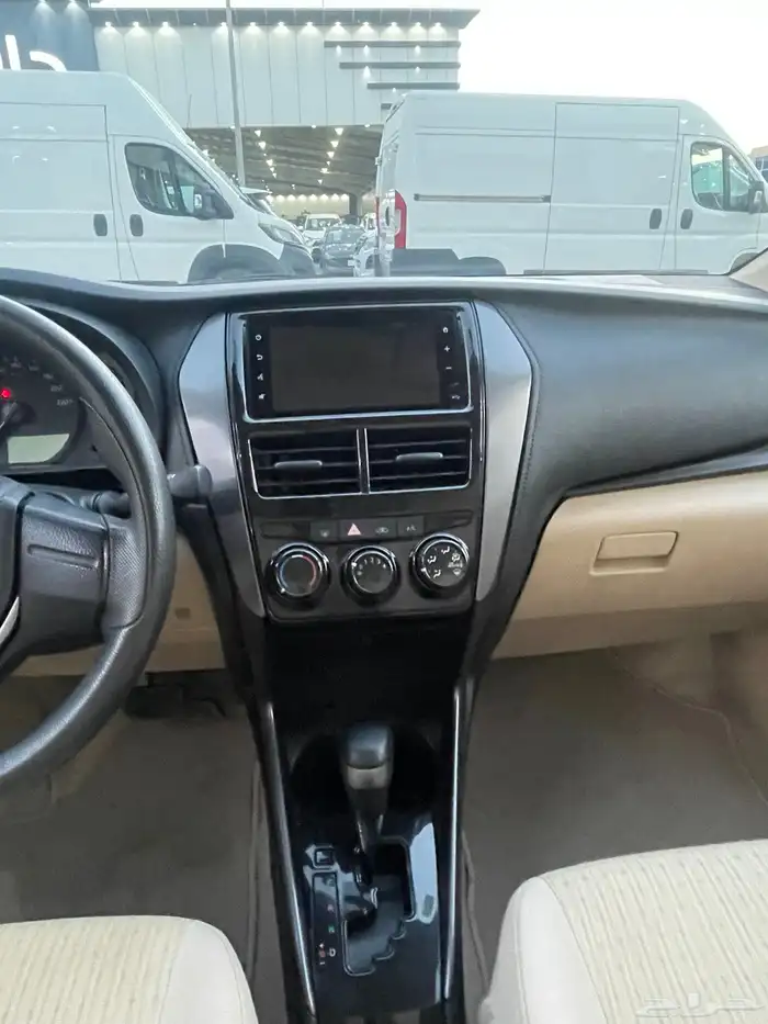 تويوتا يارس موديل 2022 بدي وكاله عداد 96 8