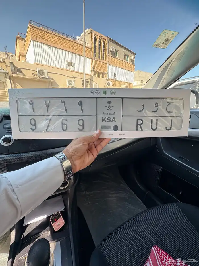 لوحة حور مقفل 1