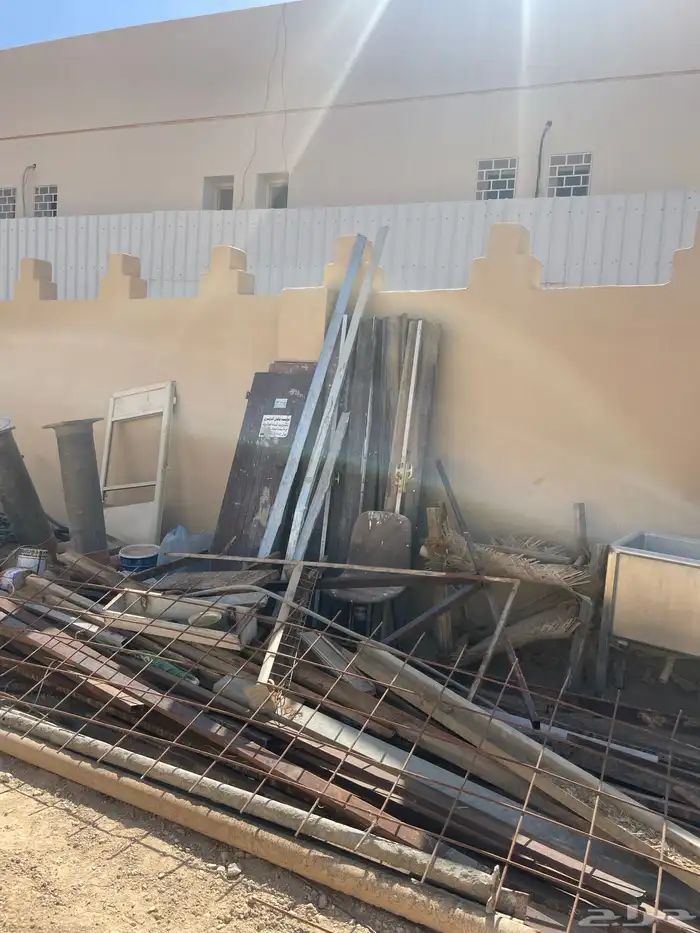 للبيع عفش منوع شينكو وحديد وغيره 9