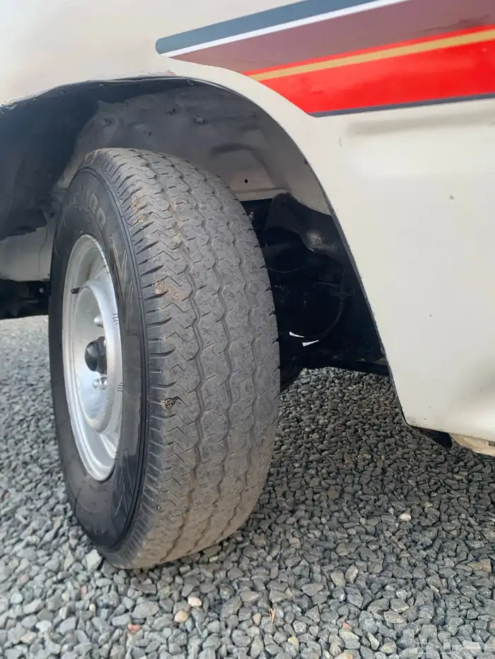 هايلكس 90 ليجي الا اصامل 6