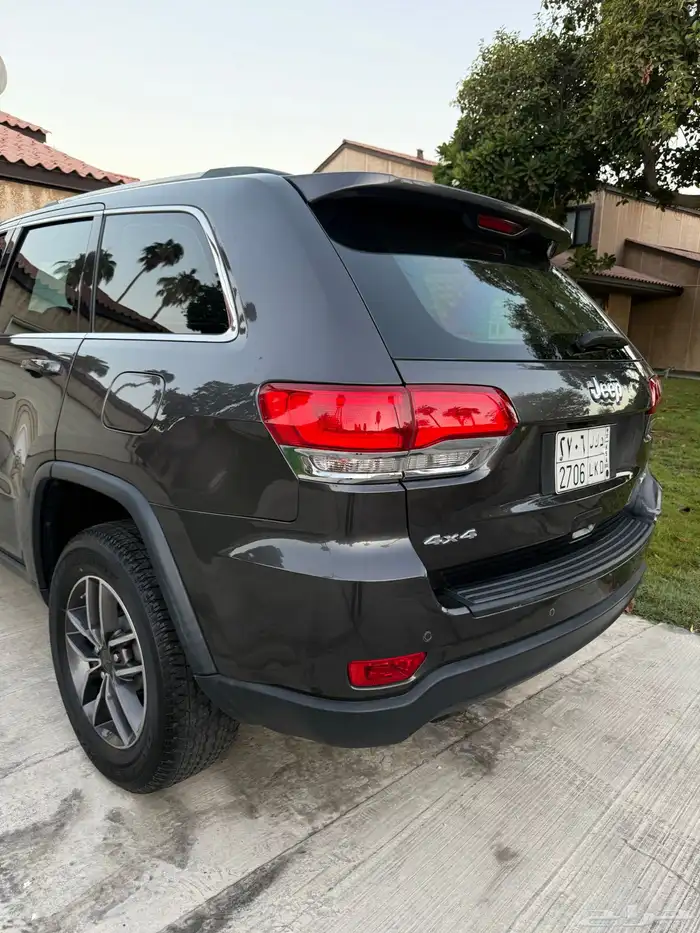 Grand Cherokee 2019 18