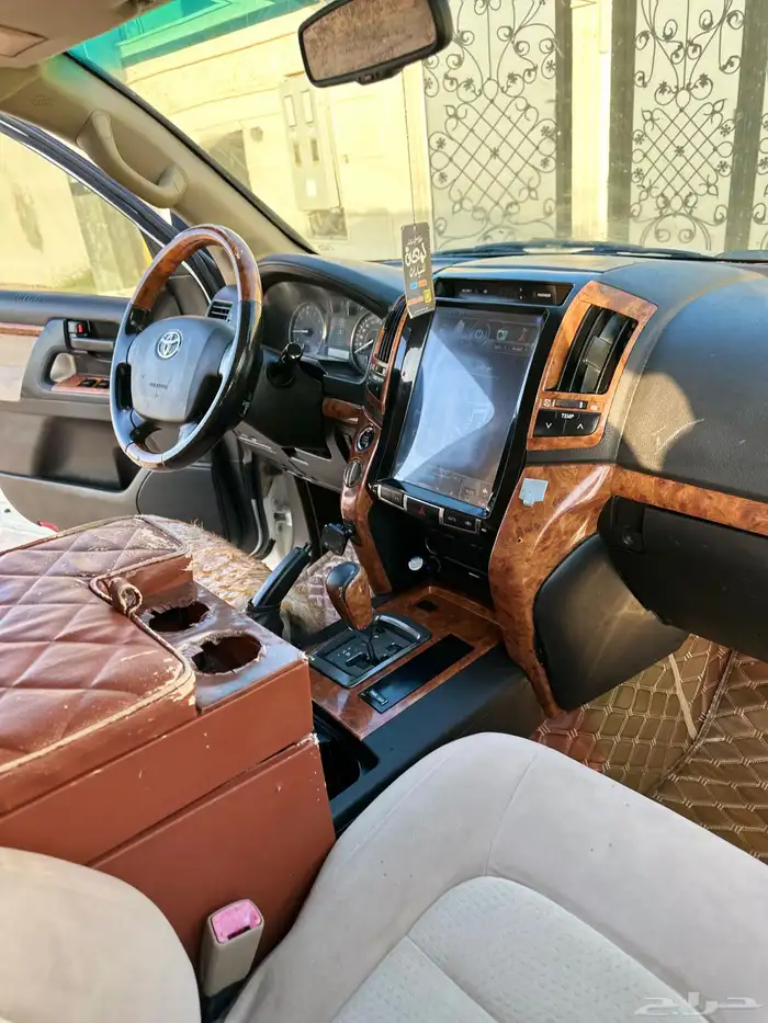 جيب تويوتا جكس ار 4