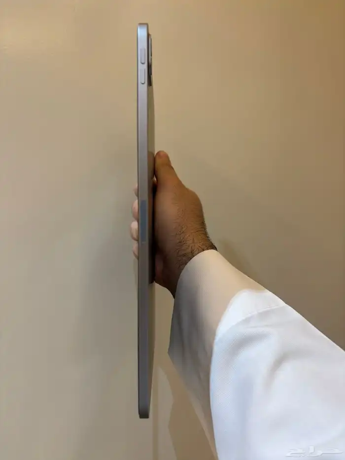 ايباد برو 2022 الجيل الرابع 11 انش وقلم أبل 2