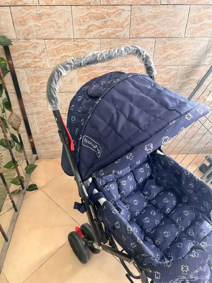 عربه أطفال شبه جديده 2