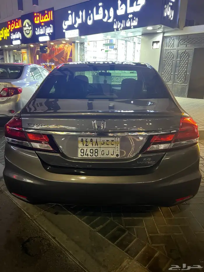 هوندا سيفيك 2013 نظيف للبيع 5