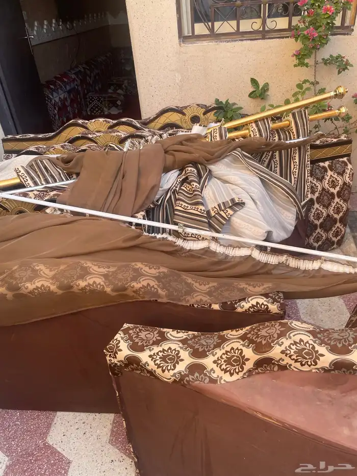 جلسة عربية وستارة وفرشة 1