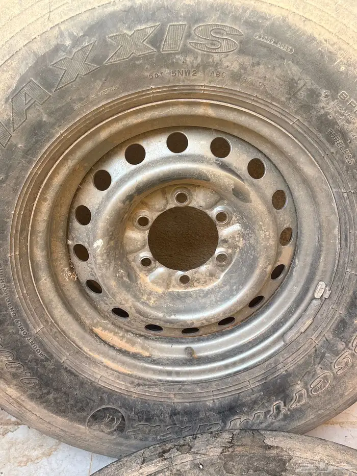 جنوط كابرس وجنوط سفاري وكفرات وبوالين للبيع 4