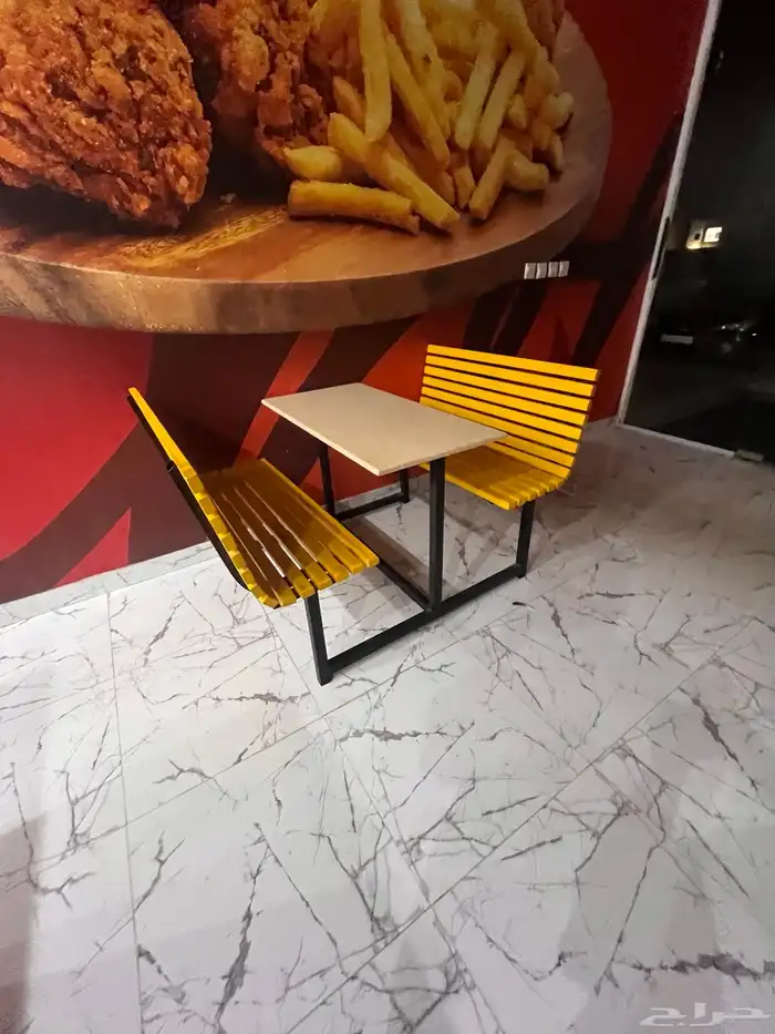 مطعم لتقبيل 2