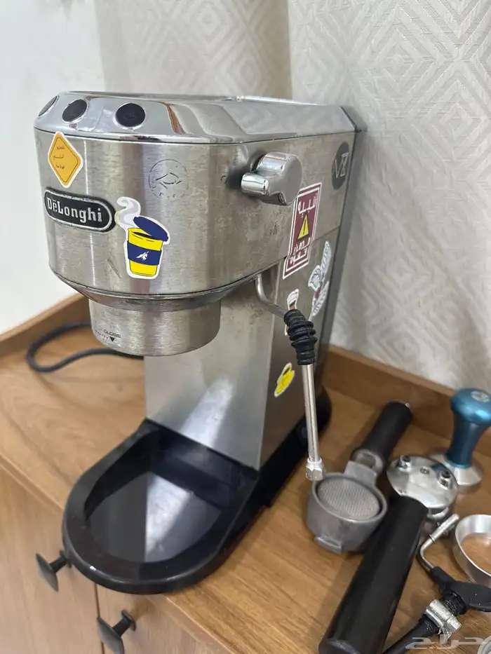 آلة قهوة ديلونجي 0