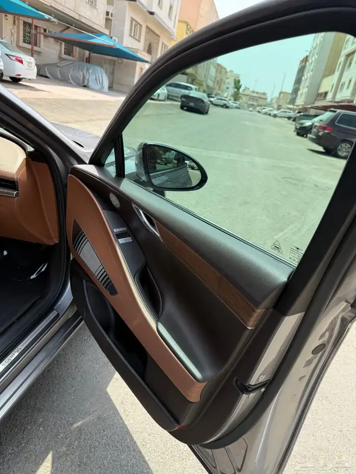 جينيسيس G80 V6 9