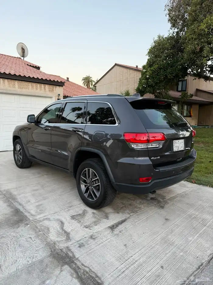 Grand Cherokee 2019 17