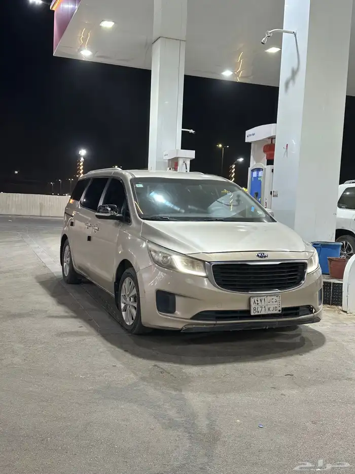 باص كيا كرنفال للبيع 0