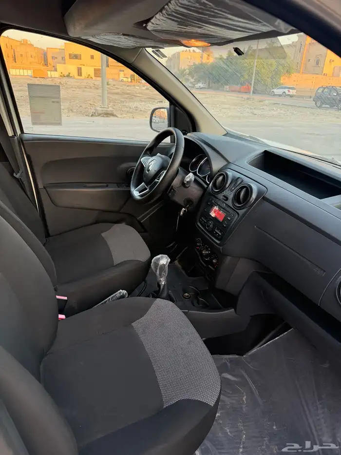 رينو دوكر موديل 2022 7