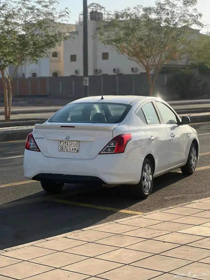 نيسان صني 2022 للبيع العدد 10 سيارات 9