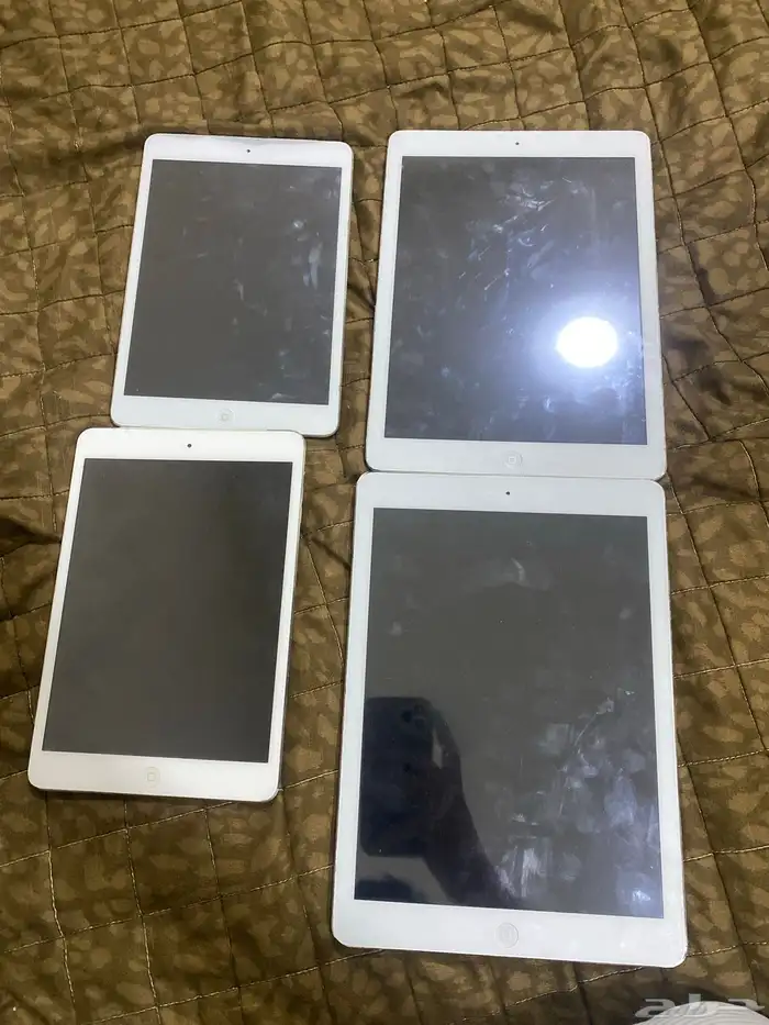 عندي آيبادات 1