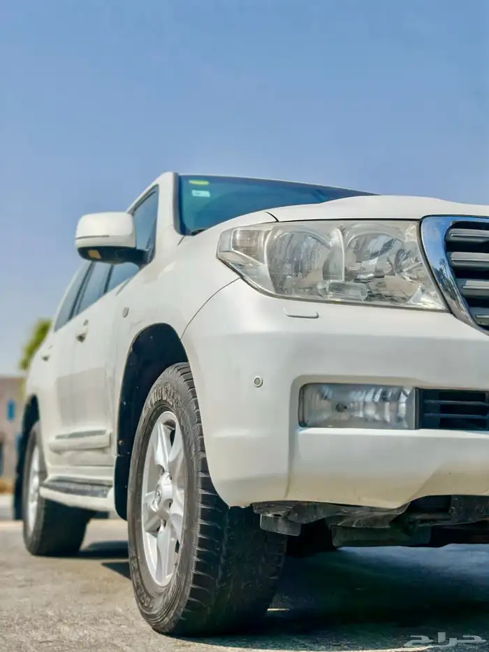 جيب لاندكروزر 2011 V.XR فل كامل افخم فئة ستين عام 12