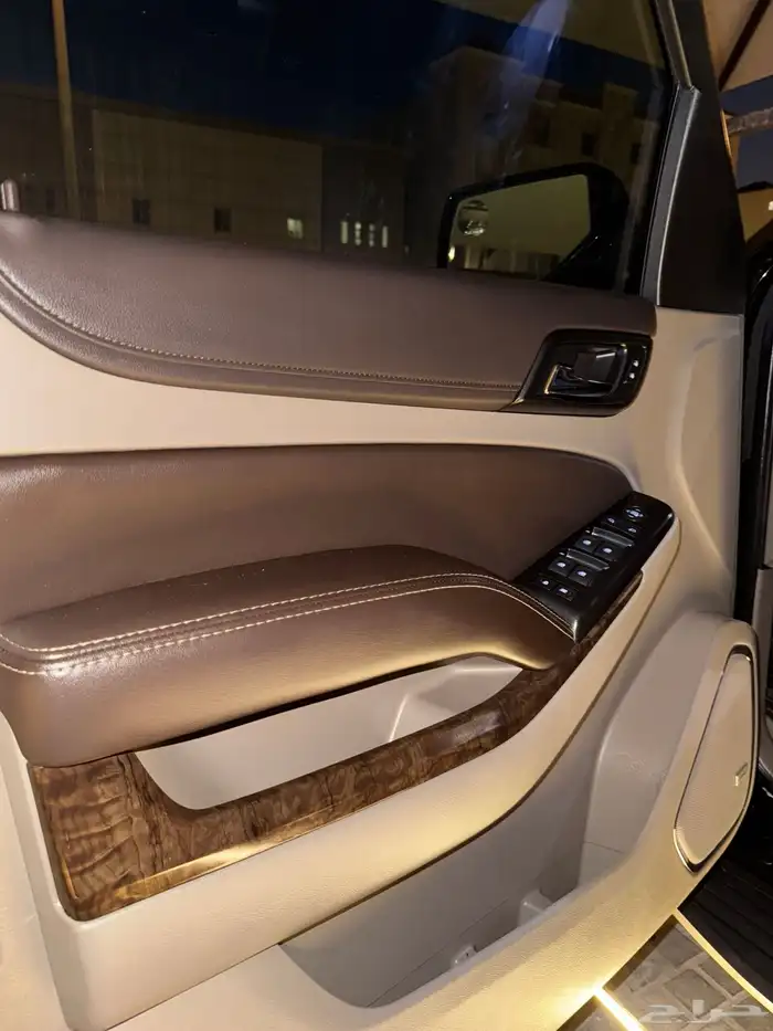 للبيع تاهو 2017 اسود مالك اول بدون دبل 10