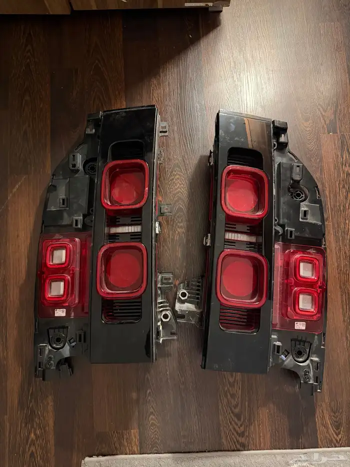 اسطب يمين و يسار دفندر اصلي 0