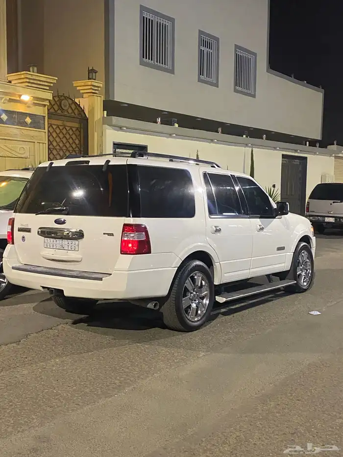 فورد اكسبديشن فل كامل نظيف 2008 سعودي 3