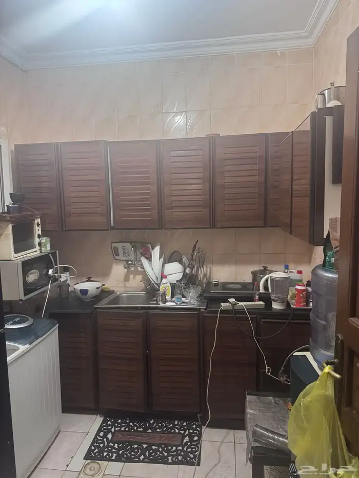 مطبخ صغير  ثلاجه غساله  مكرويف 2