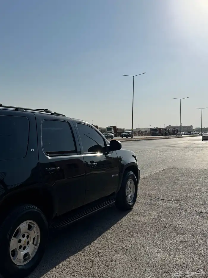 شفرولية تاهو 2012 اسود نظيف 4