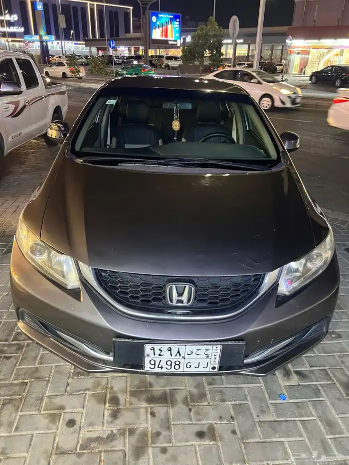 هوندا سيفيك 2013 نظيف للبيع 4