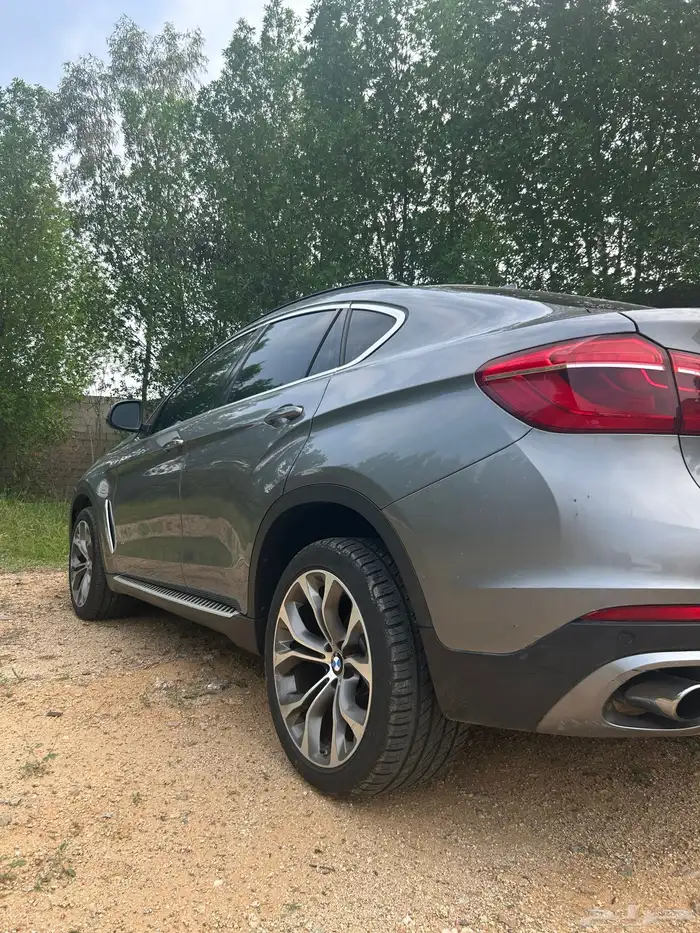 بي ام دبليو اكس 6 ستة سلندر 3