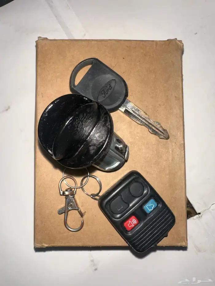 مفتاح فورد مع سوتش وريموت كامل 3