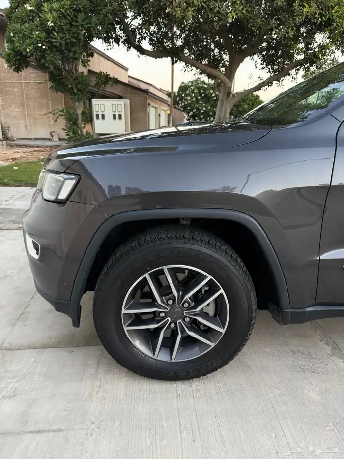 Grand Cherokee 2019 3