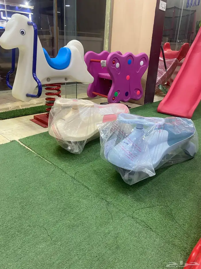 للبيع مراجيح اطفال احجام كبيرة وصقيرة وتفصيل الاحساء 82