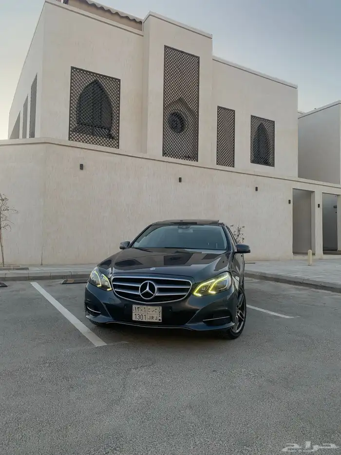مرسيدس E300 2014 نضيف 0