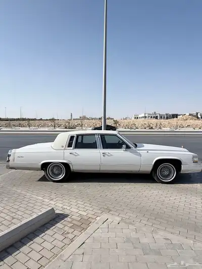 كاديلاك كلاسيك موديل 1990 index