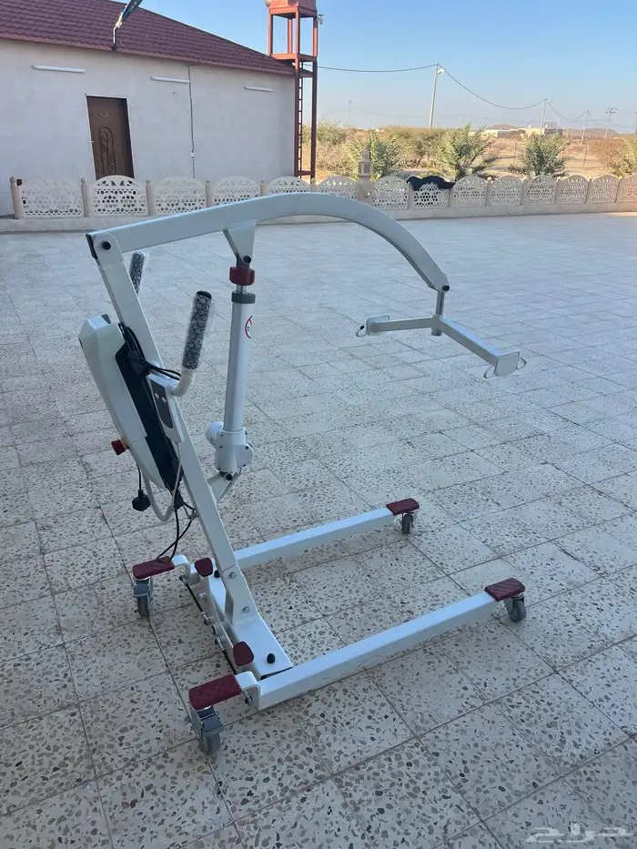 رافعه لكبار السن 0