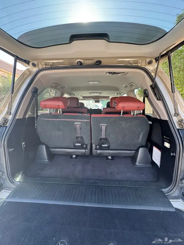 جيب لكزس LX570 موديل 2017 5